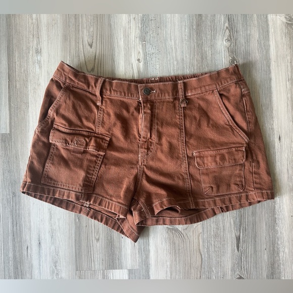 Wild Fable Brown Utility Cargo Shorts Women’s Large High Rise Pockets - Picture 1 of 6